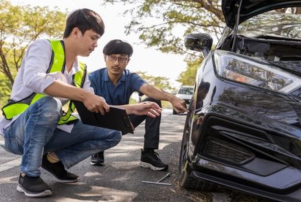 Roadside assistance service in dubai
